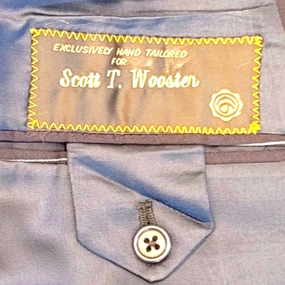 Holland & Sherry Sport Coat - Picture 11 of 16
